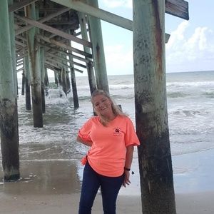 Meet your Posher, Melissa